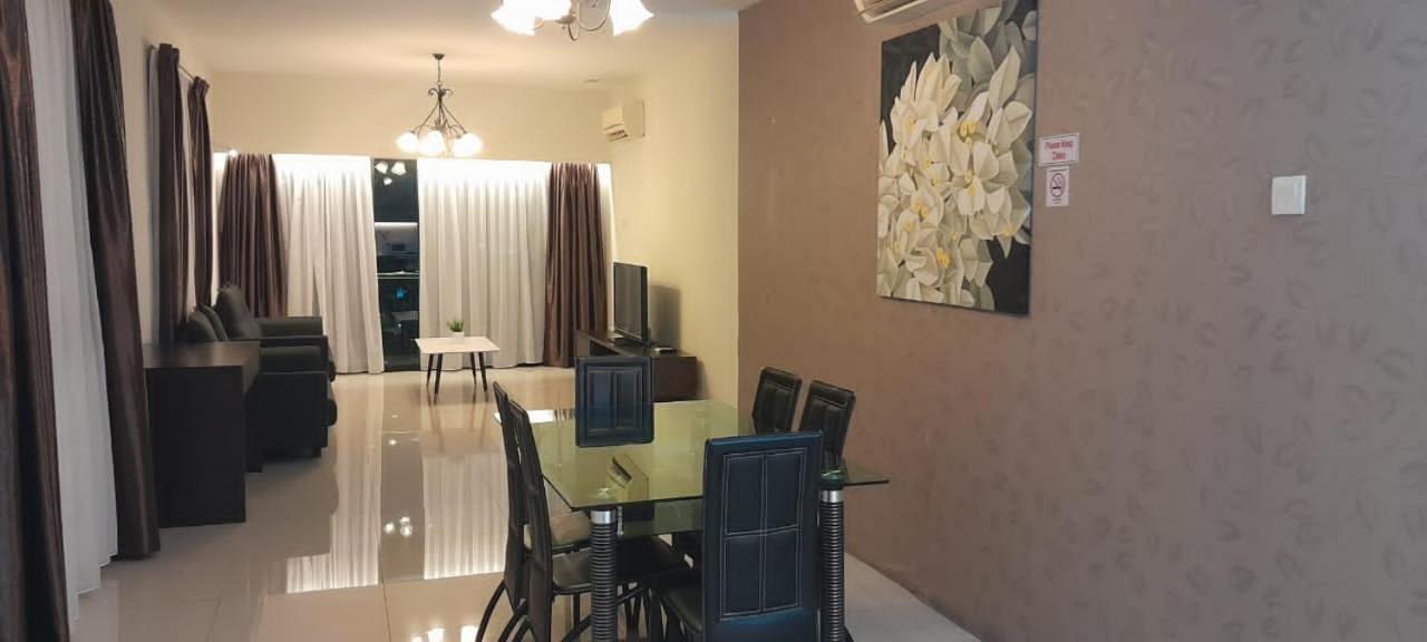 K. Riverfront Apartment 怡保 外观 照片