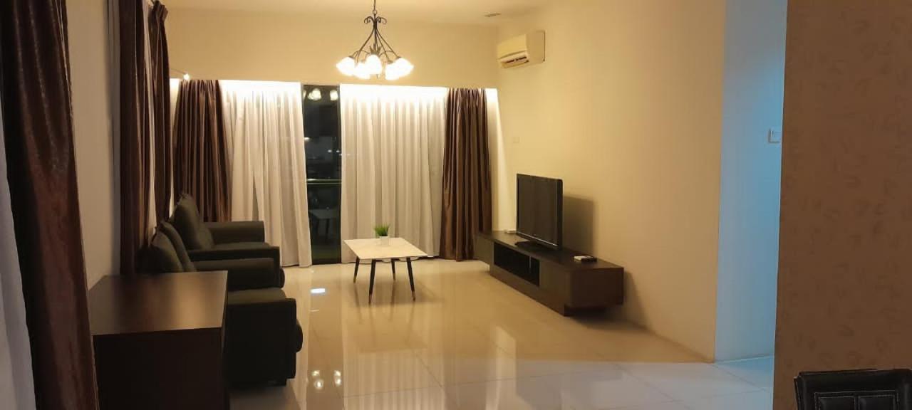 K. Riverfront Apartment 怡保 外观 照片